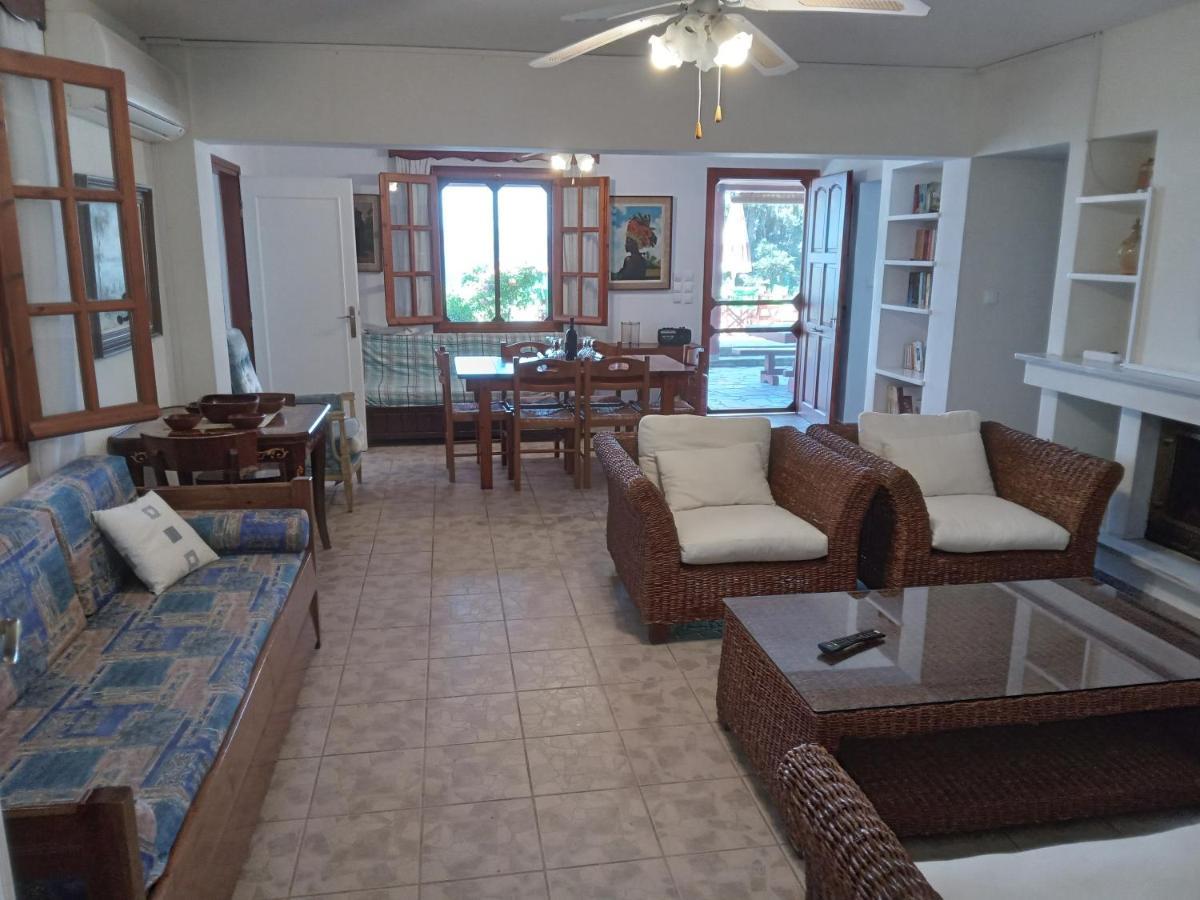 Fantastic House With A Wonderful View Of The Sea Villa Kapotidhes Ngoại thất bức ảnh