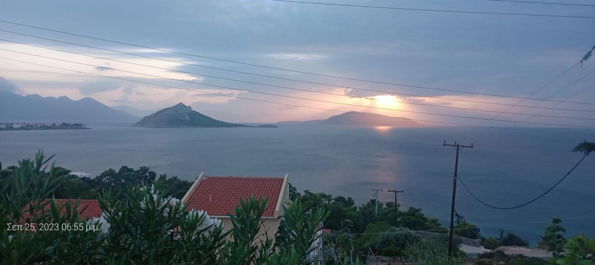 Fantastic House With A Wonderful View Of The Sea Villa Kapotidhes Ngoại thất bức ảnh